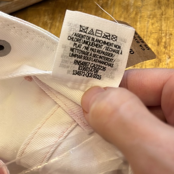 NWT VS Victorias Secret Pink Adjustable Baseball Hat
Cap Pink Daisy Tie Dye - Picture 8 of 9